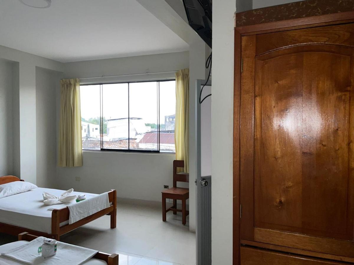 Alojamiento Tahuari Iquitos Buitenkant foto